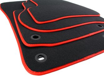 Fußmatten passend für VW Golf 5 6 Variant Jetta Scirocco Velours Premium Qualität Autoteppich Leder Rand schwarz/rot 4-teilig oval 