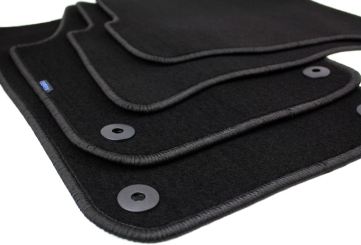 Fußmatten passend für VW Polo IV (9N/9N2/9N3) VW Fox (5Z) Velours Premium Qualität Autoteppich 4-teilig schwarz Druckknopf rund 
