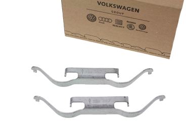 Original VW T5 Haltefeder Bremssattel vorn Bremsenfeder Multivan Transporter Kombi Bremsbeläge PR-2E4 